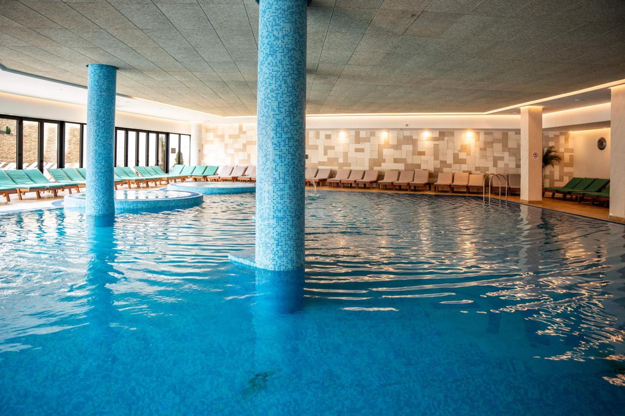 Hotel Tonanti Vrnjačka Banja Kültér fotó