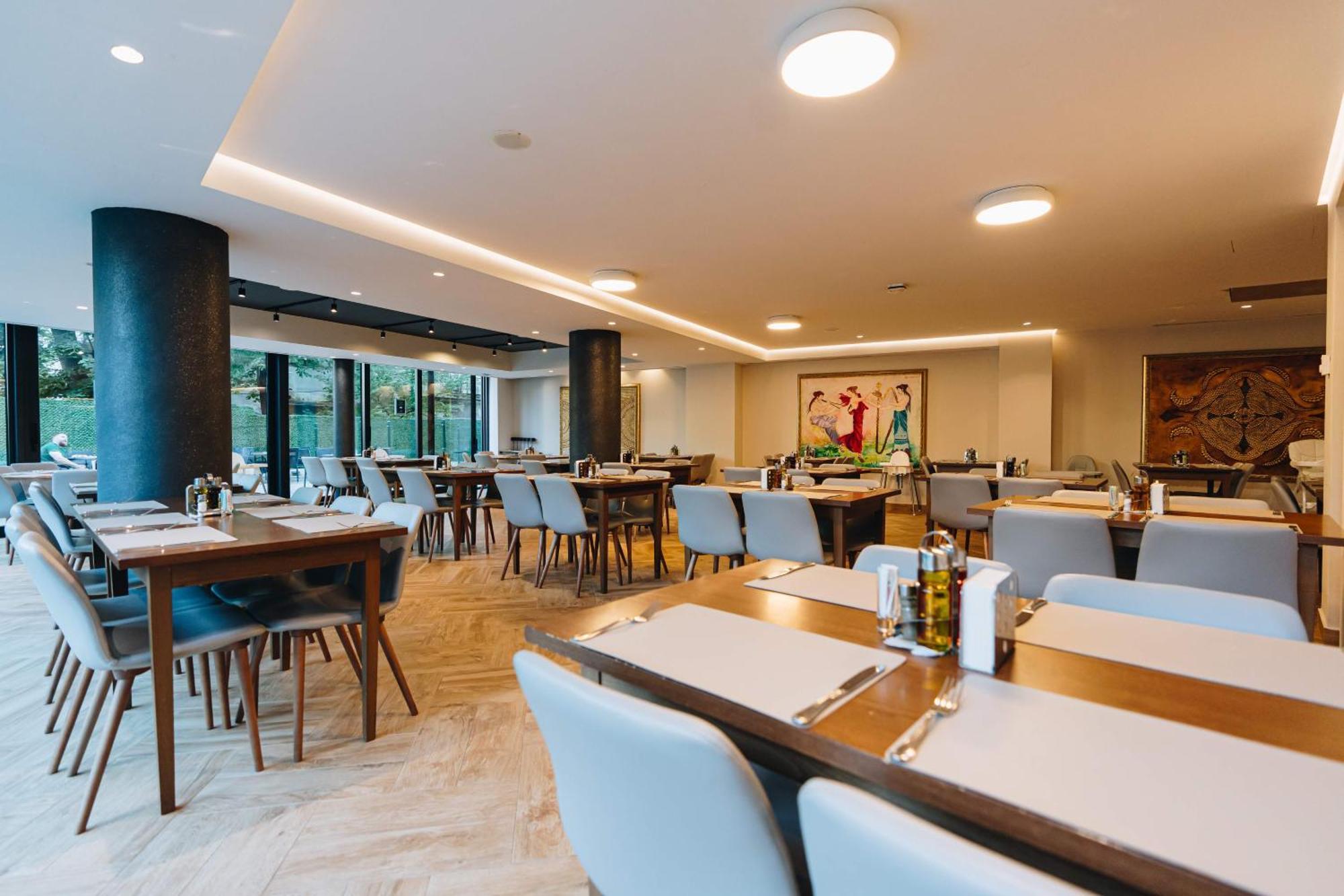 Hotel Tonanti Vrnjačka Banja Kültér fotó