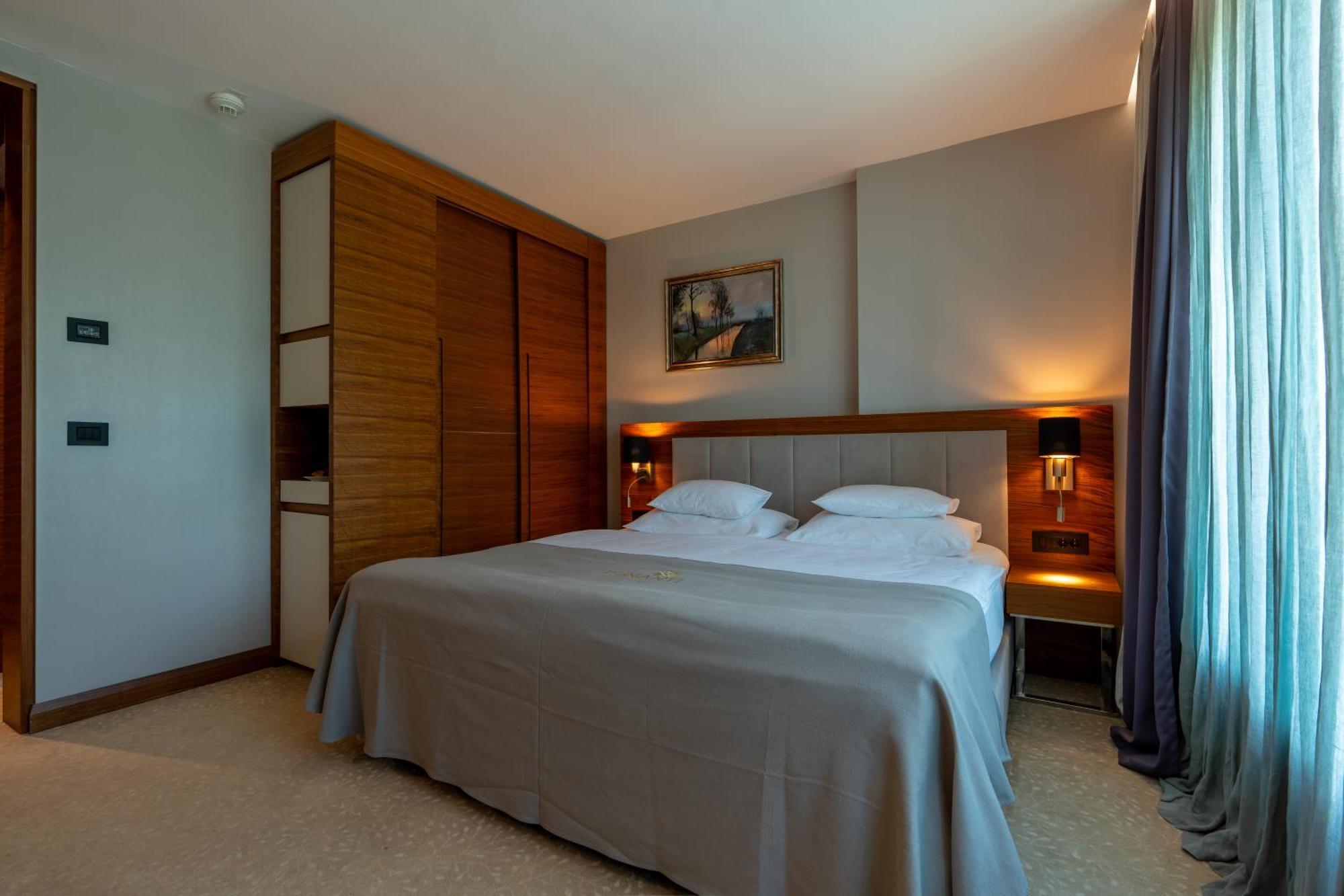 Hotel Tonanti Vrnjačka Banja Kültér fotó