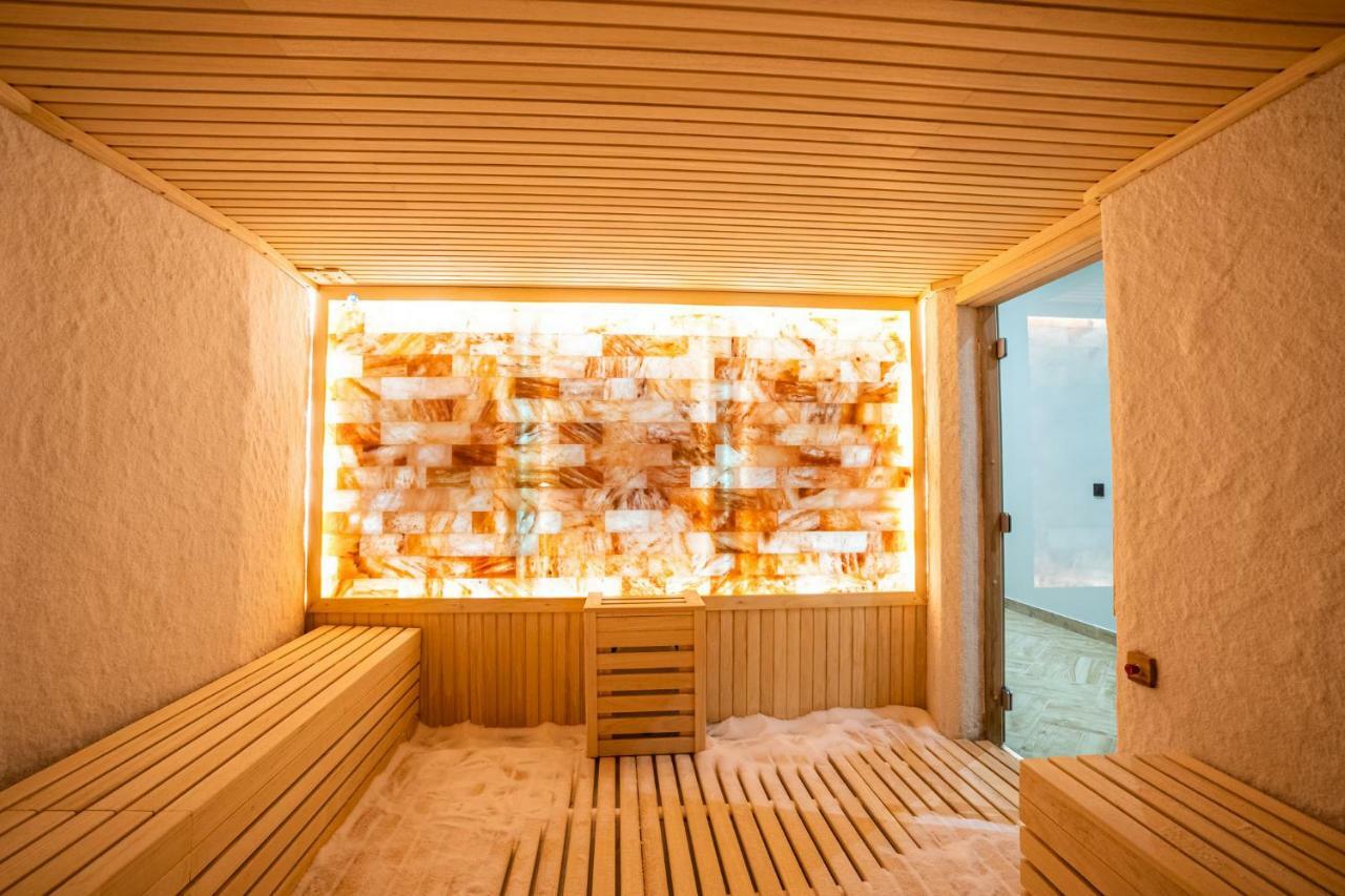 Hotel Tonanti Vrnjačka Banja Kültér fotó